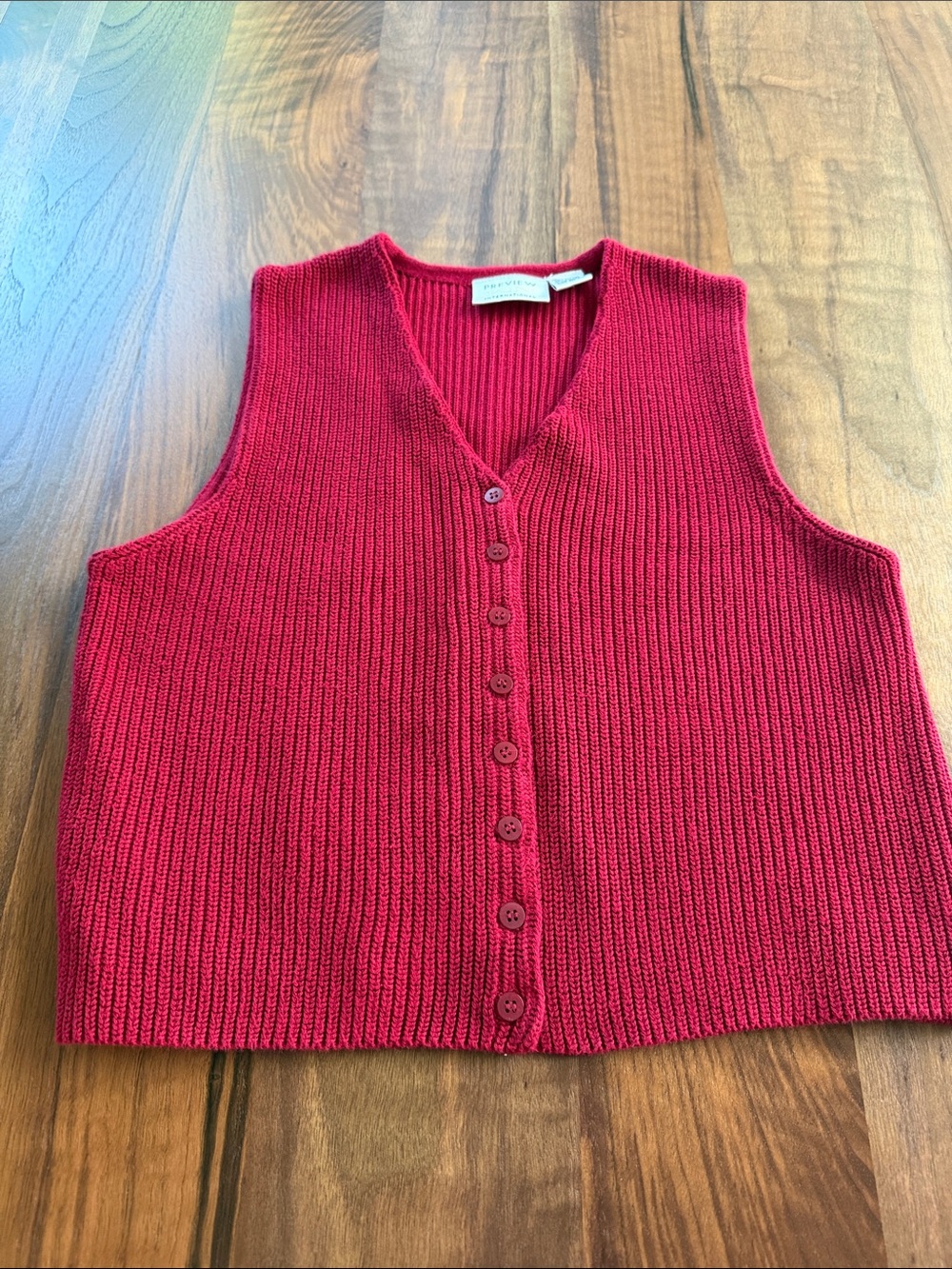 VTG Preview International Women's Red Knit Button-Front Sweater Vest 100% cotton